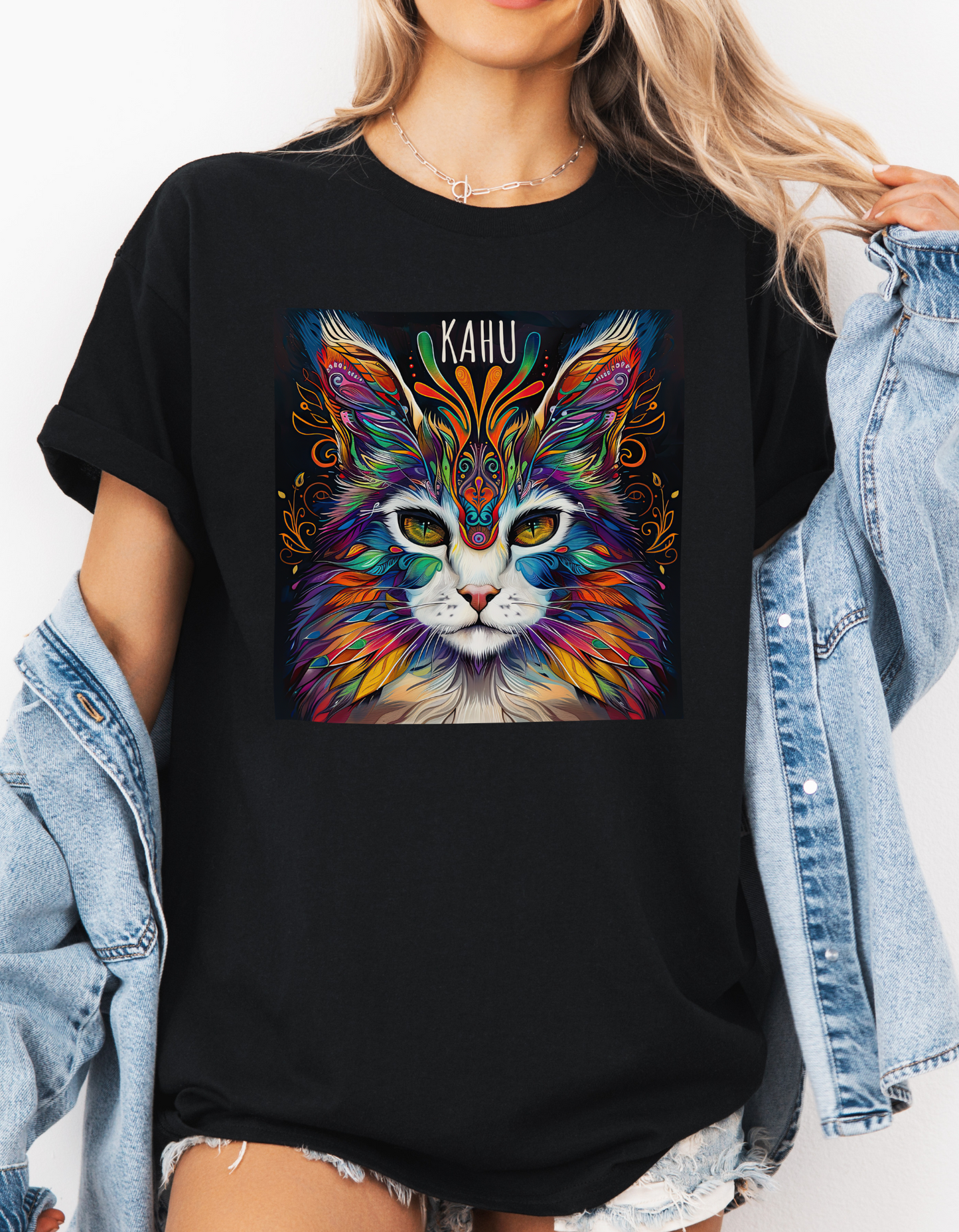 KAHU Cat Shirt, Cat Lover's Graphic Tee Graphic Unisex T- Shirt, T-Shirt Cat Lovers Gift Softstyle T-Shirt Tee Teeshirt Stylized Cat