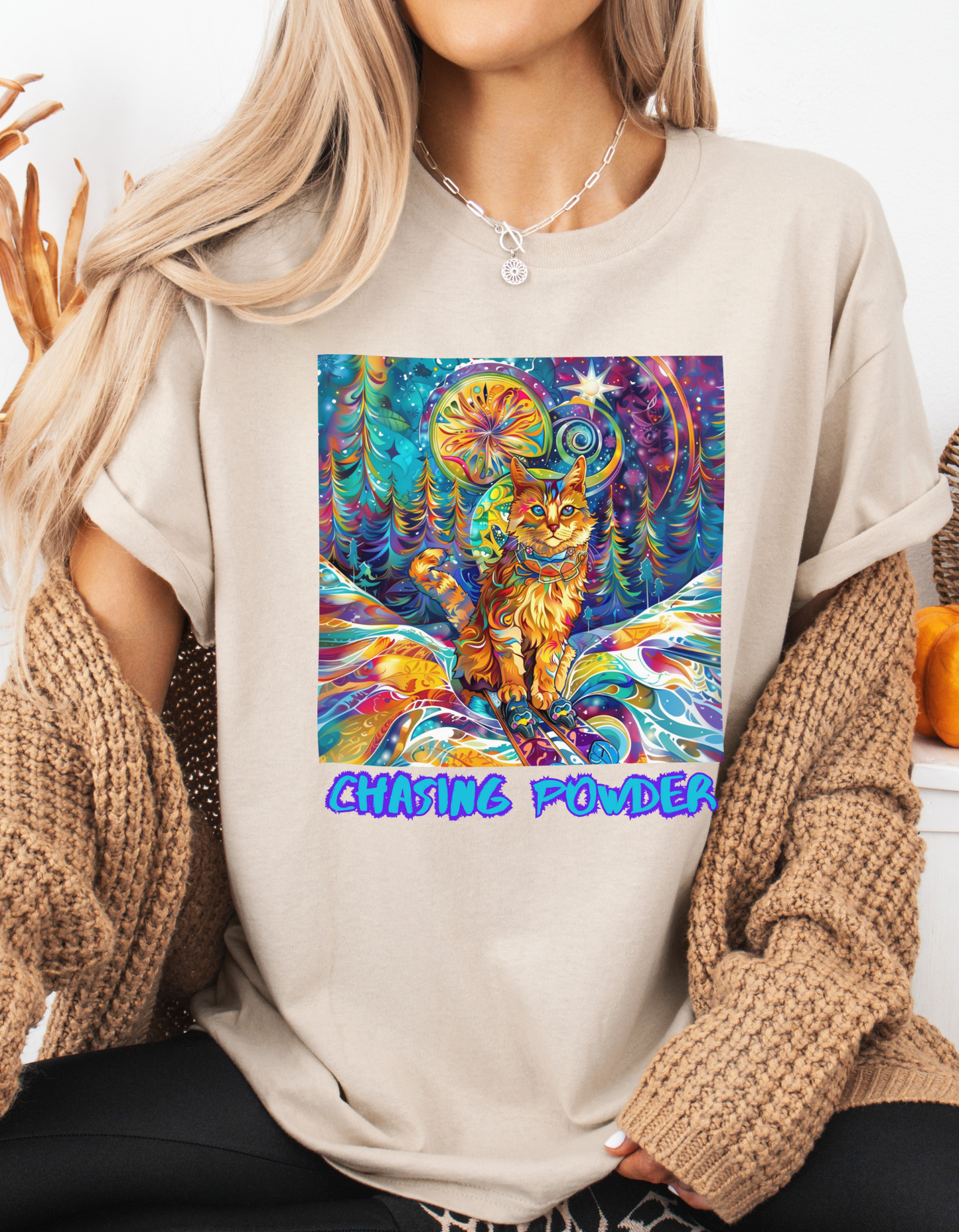 Chasing Powder - Snow, Snowboard Winter Sports Cat (V3) Cat Art Graphic Tee, Ski Gift - Cool Cats Unisex Heavy Cotton Tee T-Shirt