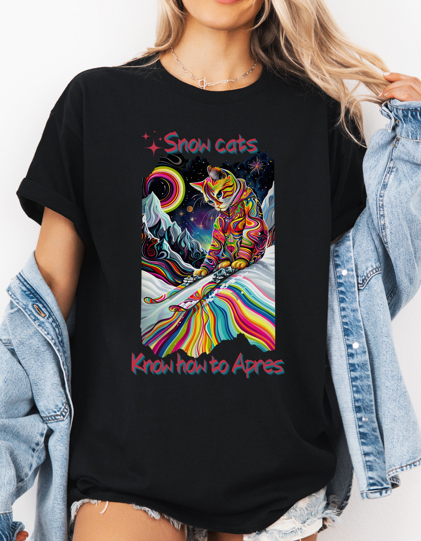 Snow Cats Know How to Apres - Ski, Snow, Snowboard Winter Sports Cat Cat Art Graphic Tee, Ski Gift - Cool Cats Unisex Heavy Cotton Tee T-Shirt